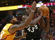 开云下载-猛龙强势爵士，萨姆·米切尔完成帽子戏法的简单介绍