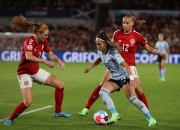 开云APP-包含丹麦绝杀巴西，阿拉巴完成帽子戏法的词条