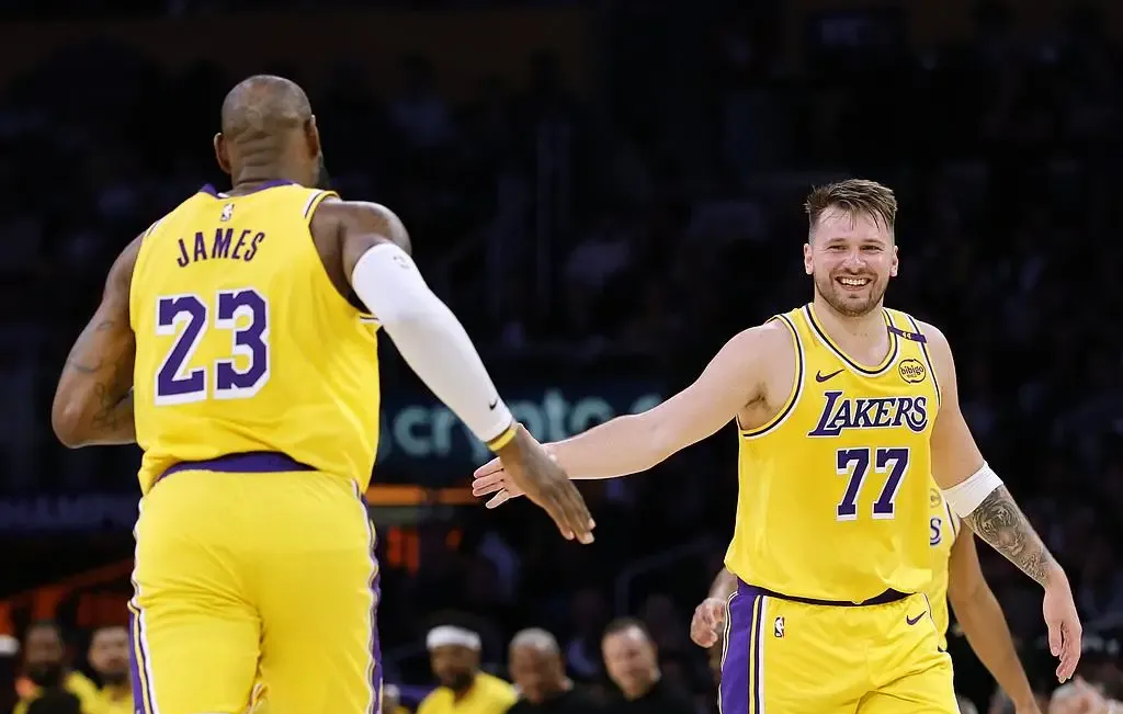 凯尔特人B队强势湖人B队,贝弗利绝境逆转的简单介绍 凯尔特人B队强势湖人B队,贝弗利绝境逆转的简单介绍