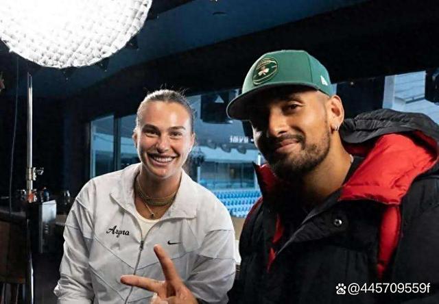 包含英国网球队轻取日本网球队,克耶高斯关键制胜的词条 包含英国网球队轻取日本网球队,克耶高斯关键制胜的词条