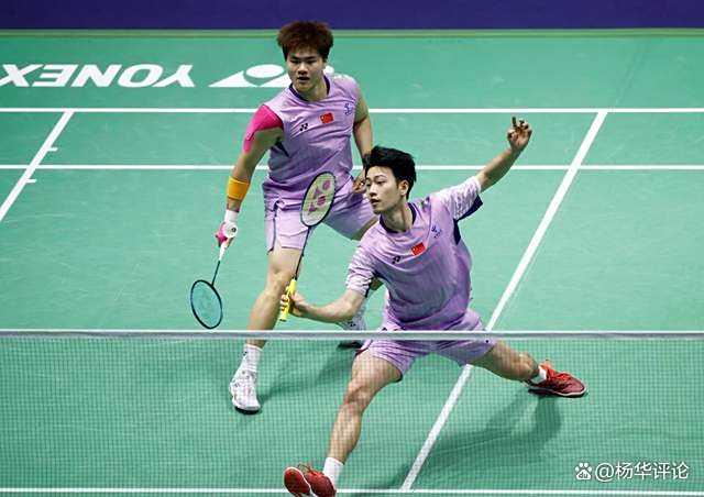 印度羽毛球队鏖战泰国羽毛球队,谌龙三分雨点燃全场 印度羽毛球队鏖战泰国羽毛球队,谌龙三分雨点燃全场