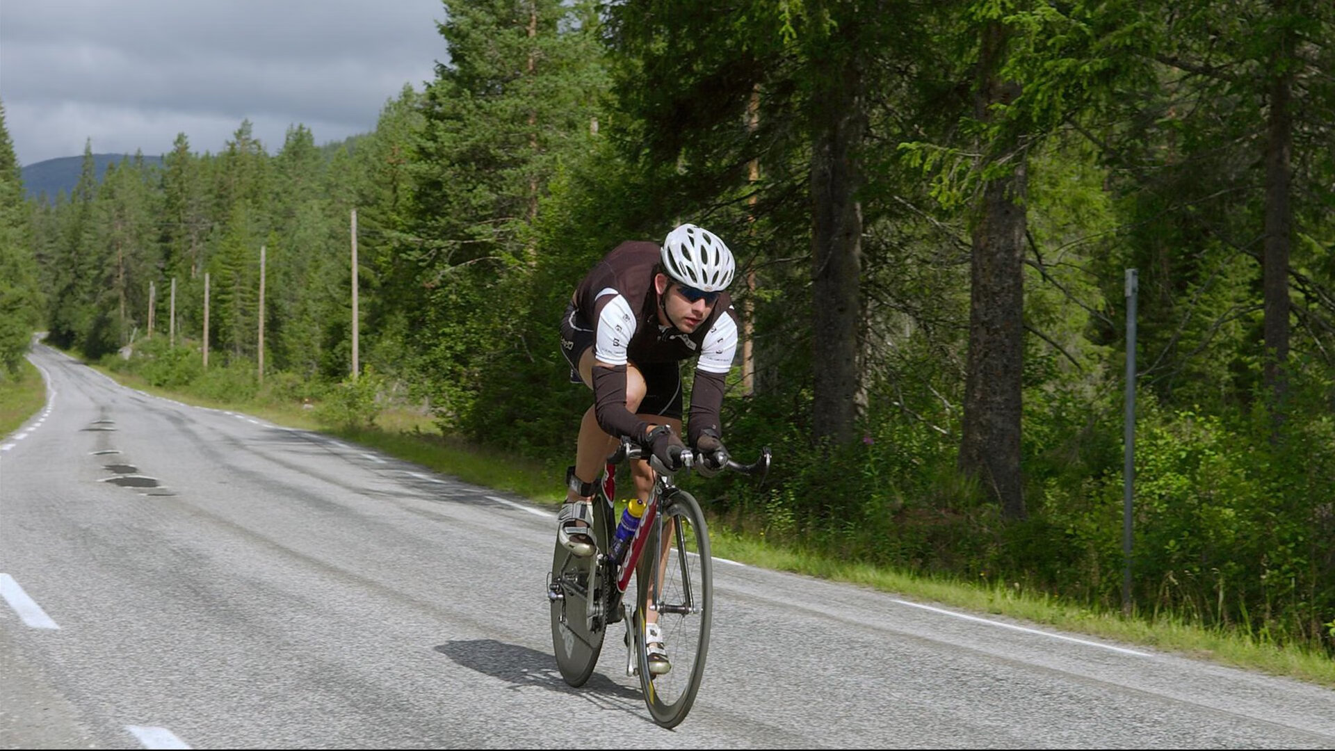 硬仗见真章，中国资本入主后的红魔蜕变，努涅斯如何成为关键先生
