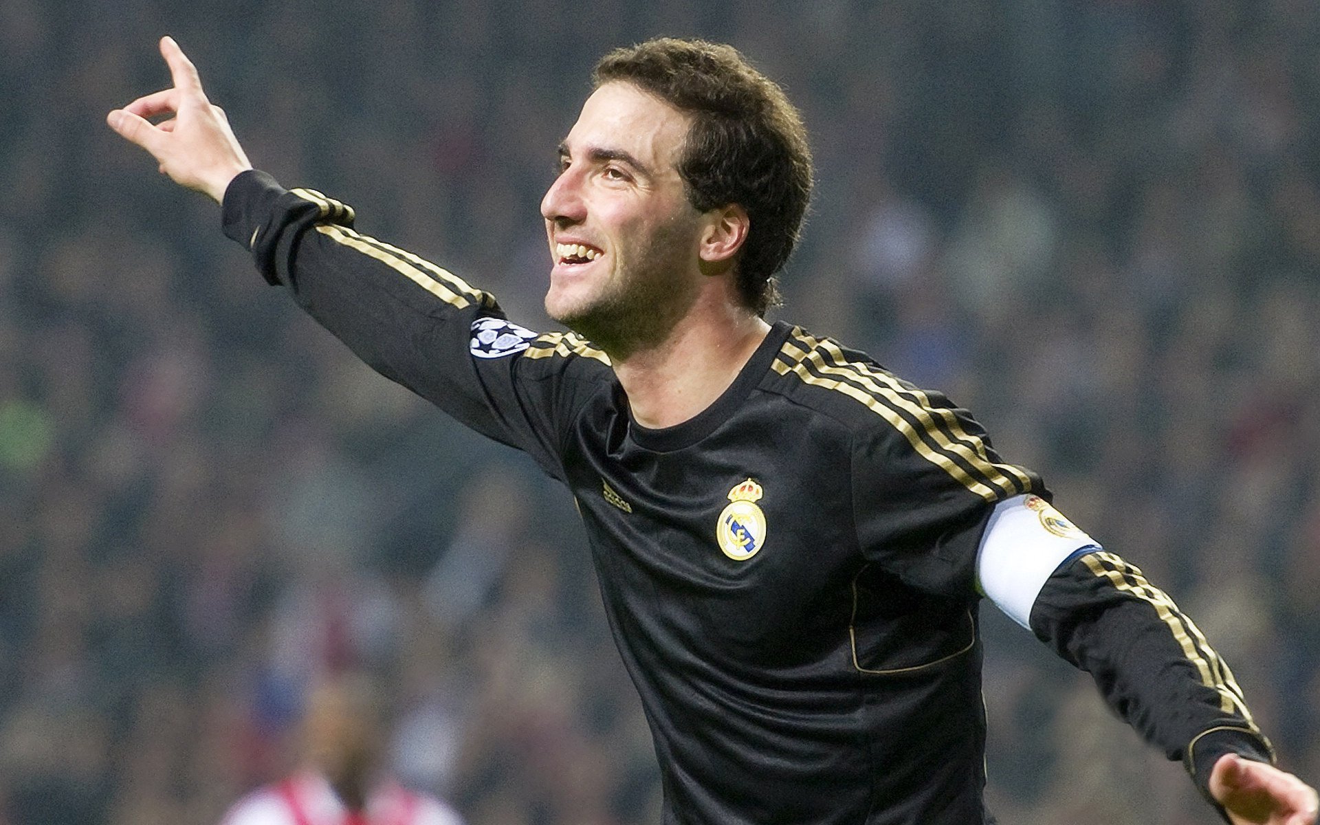 当步行者遇上黄蜂，库里如何用关键时刻定义伟大