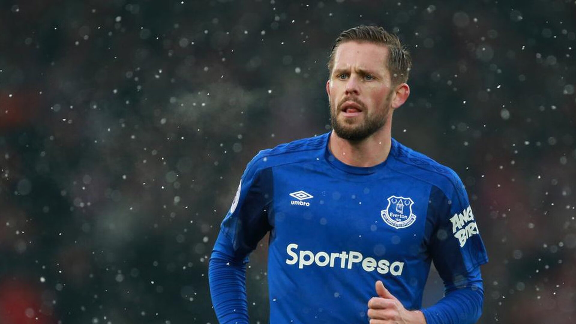 逆转与统治，山东队翻盘快船，约基奇带队取胜的双重奏